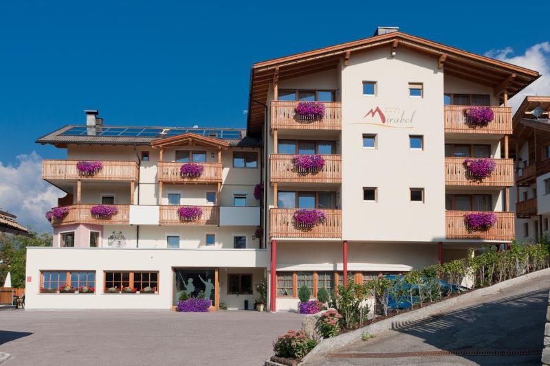 Hotel Mirabel San Vigilio Extérieur photo
