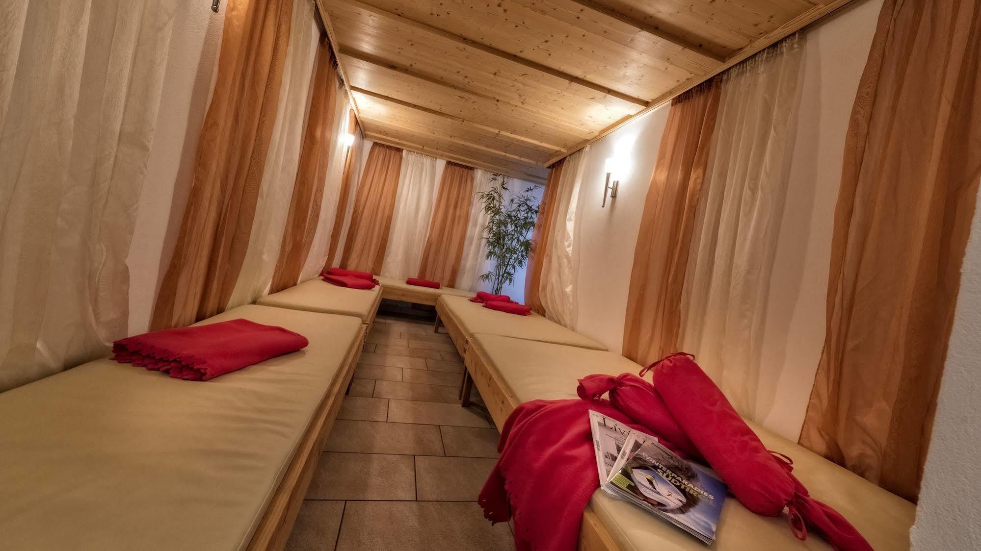 Hotel Mirabel San Vigilio Extérieur photo